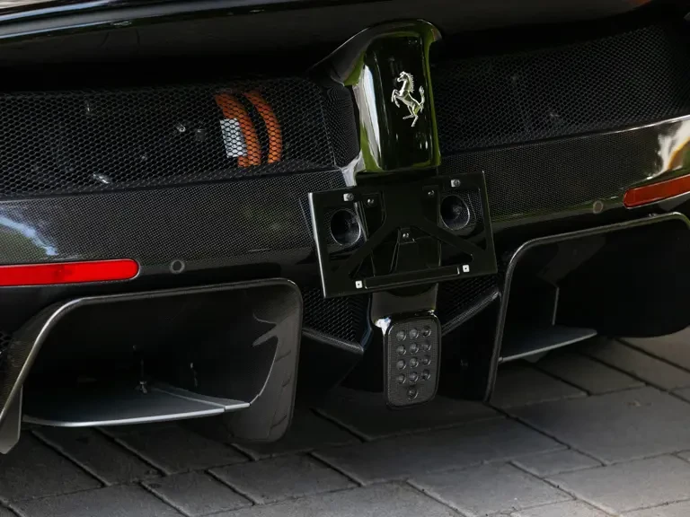 2015 Ferrari LaFerrari - Image 25 of 31