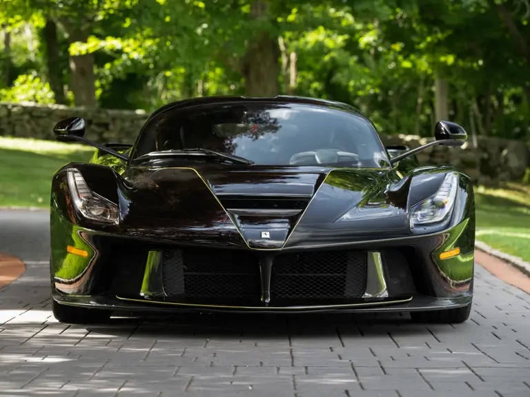 2015 Ferrari LaFerrari - Image 8 of 31