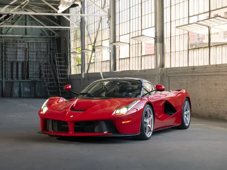 2015 Ferrari LaFerrari - Image 11 of 31