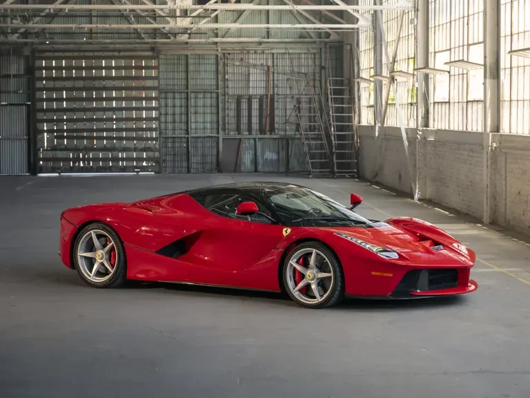 2015 Ferrari LaFerrari - Image 10 of 31