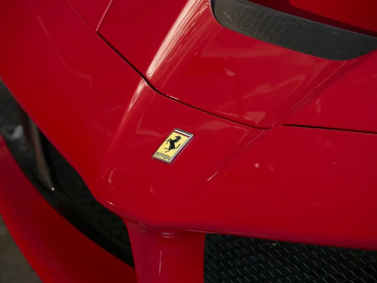 2015 Ferrari LaFerrari - Image 7 of 31