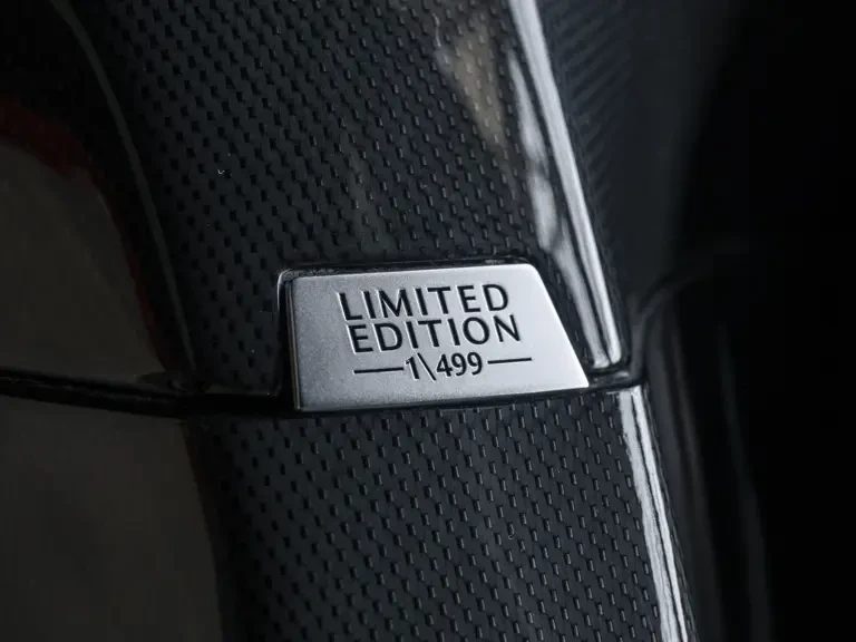 2015 Ferrari LaFerrari - Image 24 of 31