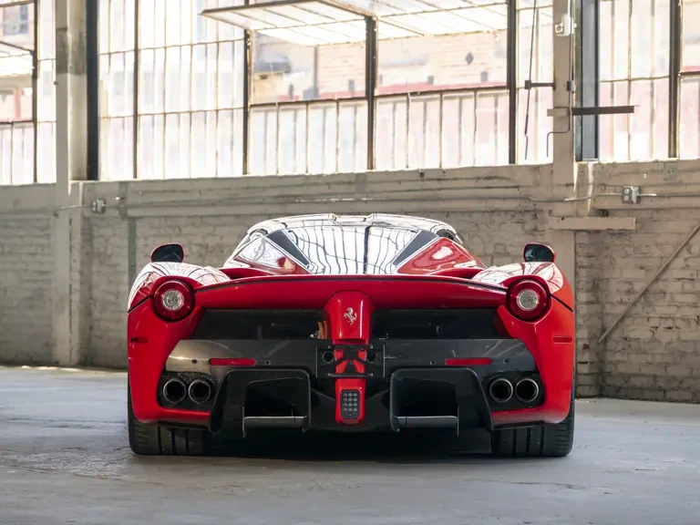 2015 Ferrari LaFerrari - Image 9 of 31