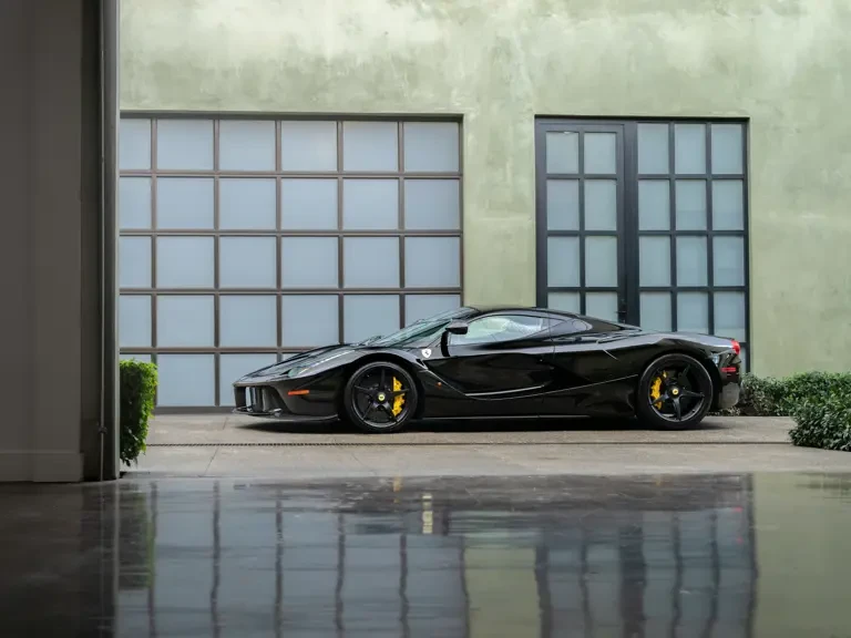 2015 Ferrari LaFerrari - Image 6 of 31