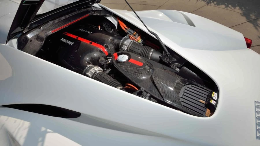 2015 Ferrari LaFerrari - Image 6 of 12