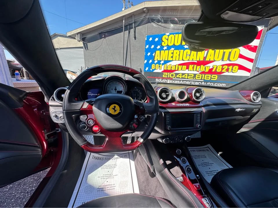 2015 Ferrari California T - Image 13 of 17