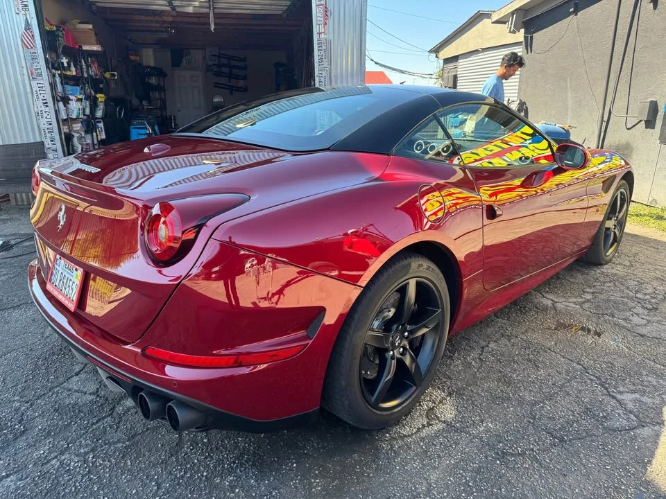 2015 Ferrari California T - Image 9 of 17