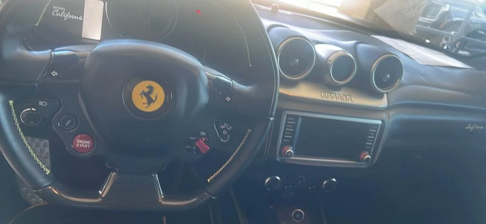 2015 Ferrari California T - Image 4 of 5