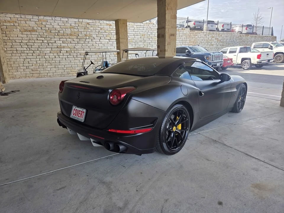 2015 Ferrari California T - Image 3 of 10