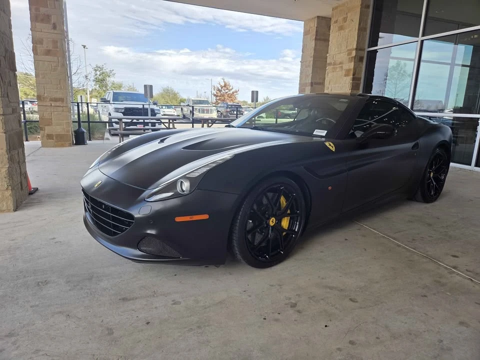 2015 Ferrari California T - Image 5 of 10