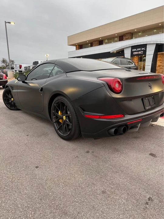 2015 Ferrari California T - Image 3 of 16