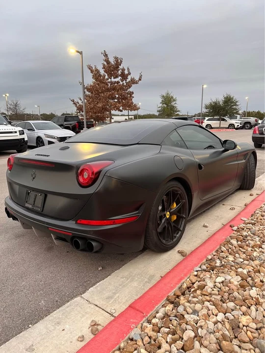 2015 Ferrari California T - Image 2 of 16