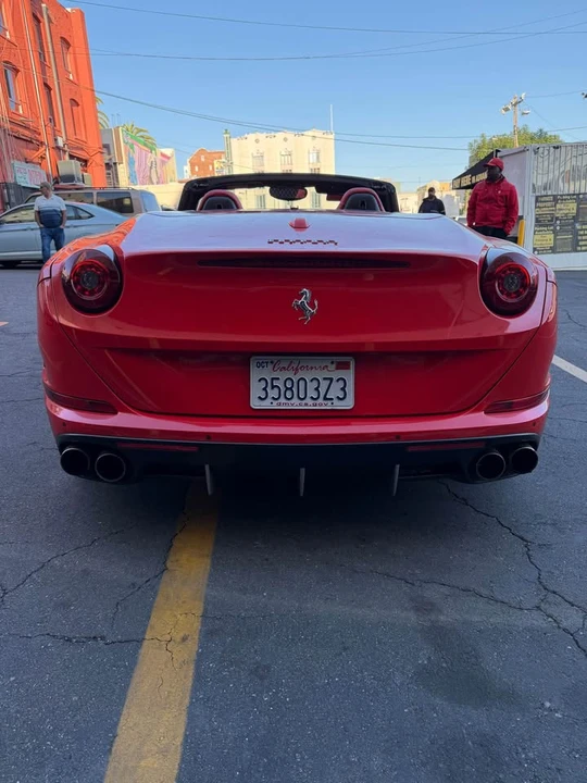 2015 Ferrari California T - Image 4 of 16