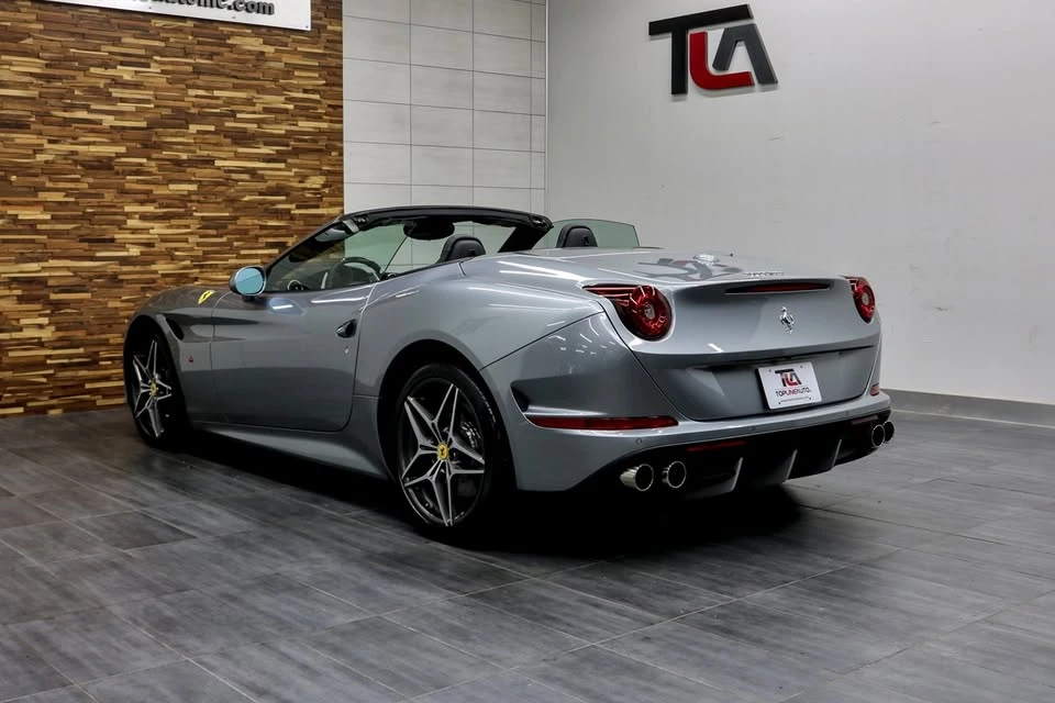 2015 Ferrari California T - Image 5 of 20