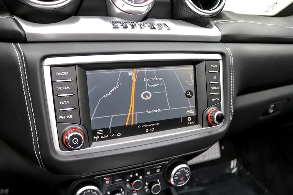 2015 Ferrari California T - Image 19 of 20