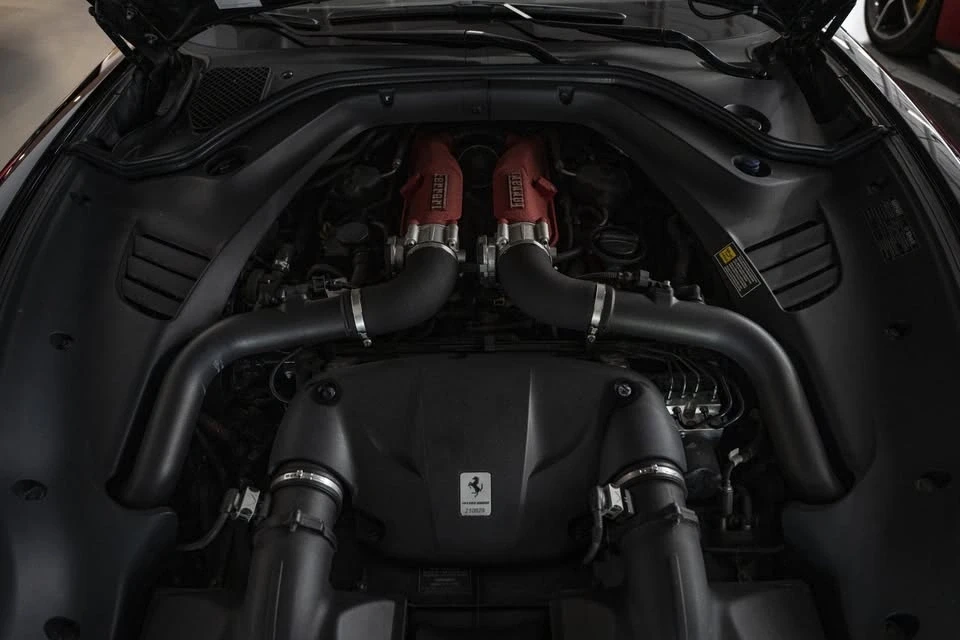 2015 Ferrari California T - Image 9 of 20