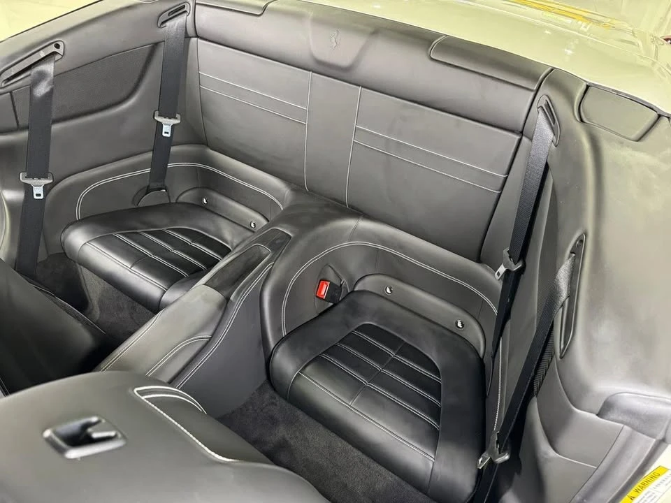 2015 Ferrari California T - Image 18 of 20