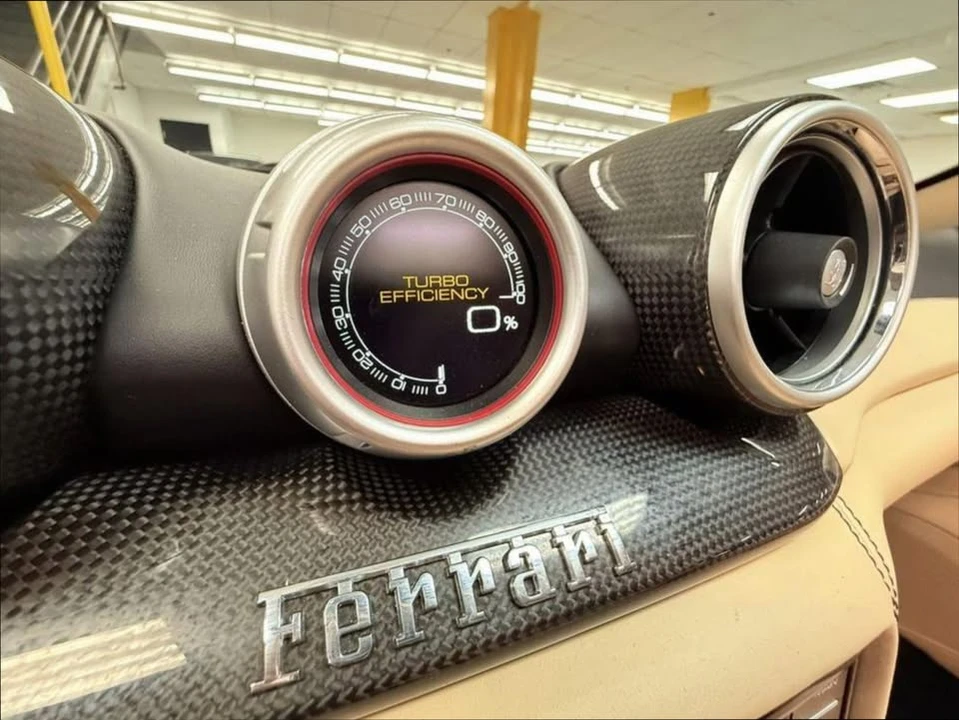 2015 Ferrari California T - Image 15 of 19