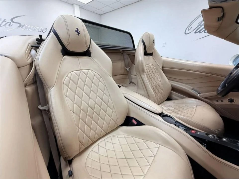 2015 Ferrari California T - Image 19 of 19