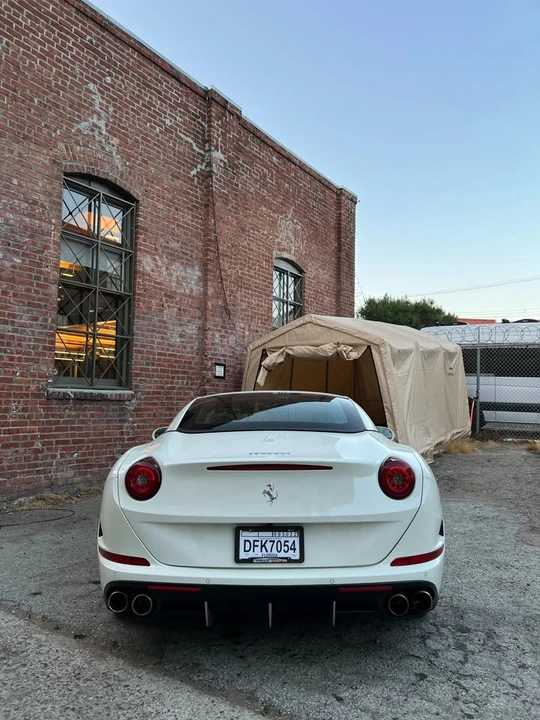 2015 Ferrari California T - Image 17 of 18