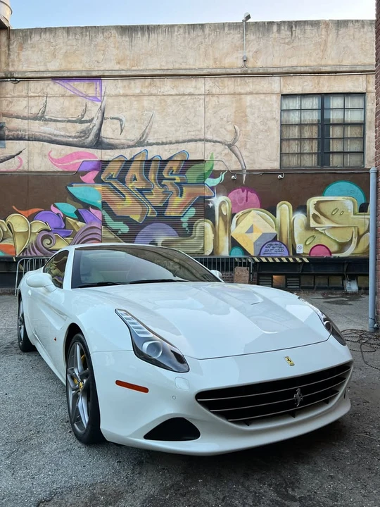 2015 Ferrari California T - Image 13 of 18