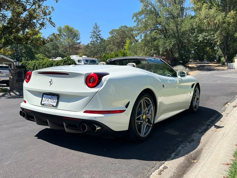 2015 Ferrari California T - Image 7 of 18