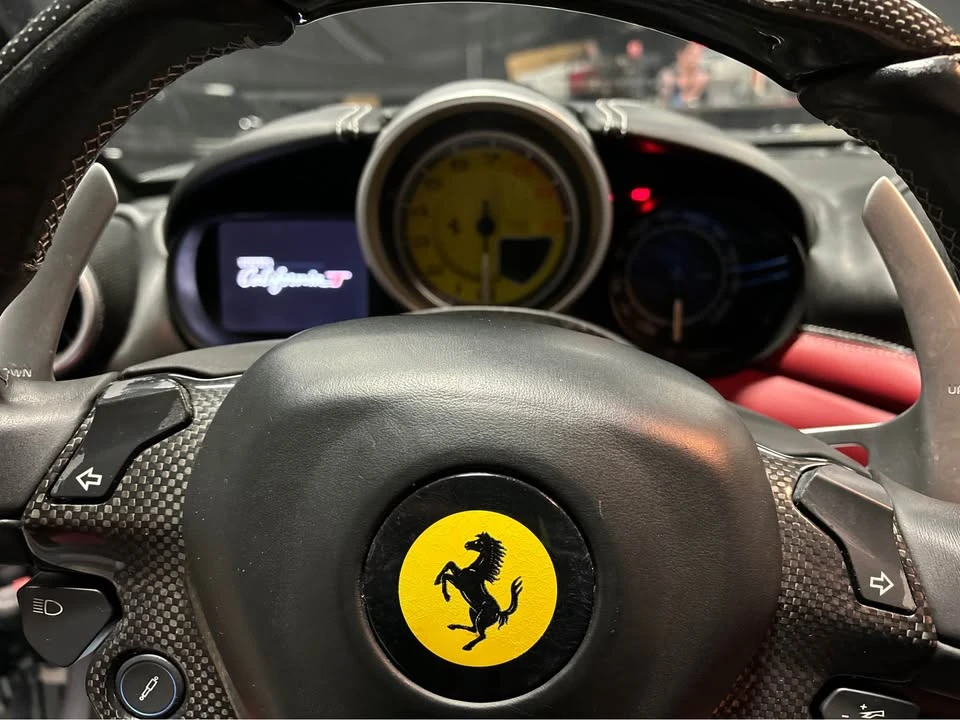 2015 Ferrari California T - Image 15 of 21