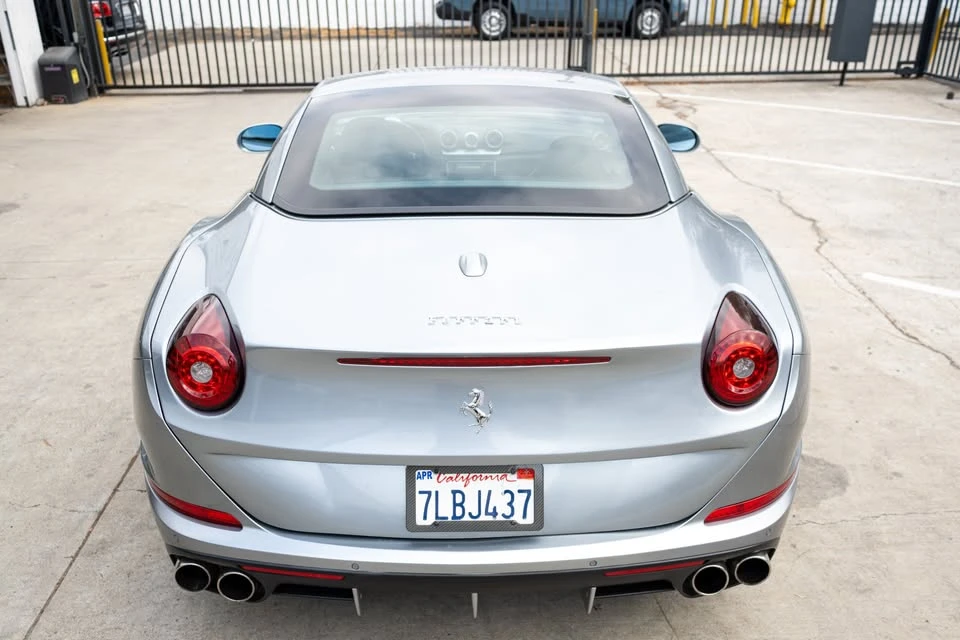 2015 Ferrari California T - Image 16 of 20