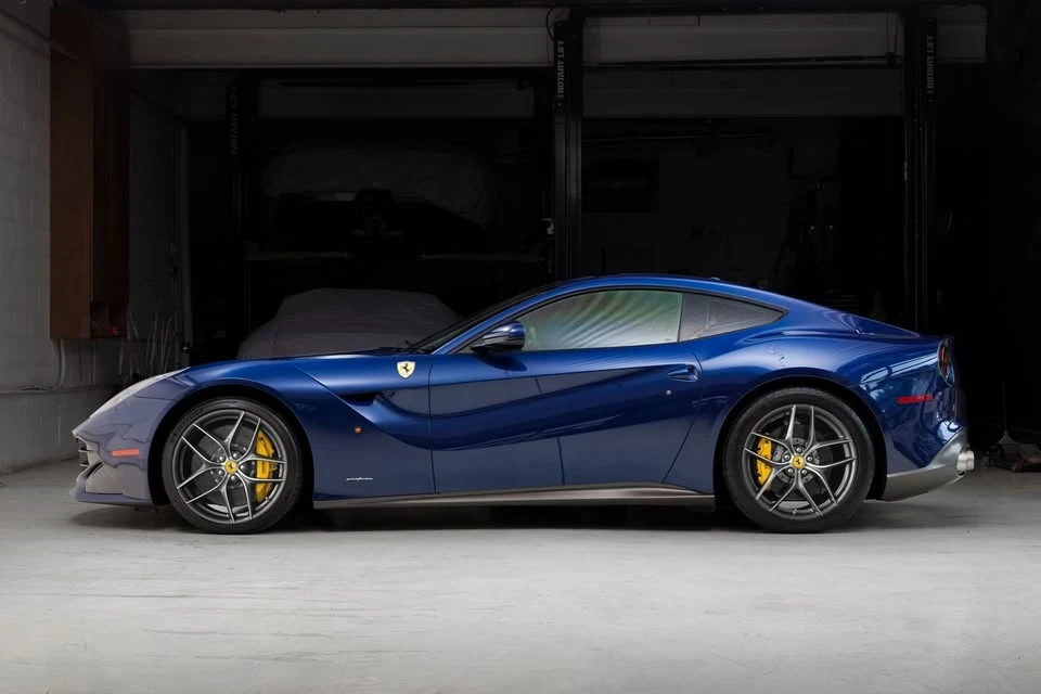 2015 Ferrari F12berlinetta - Image 2 of 11