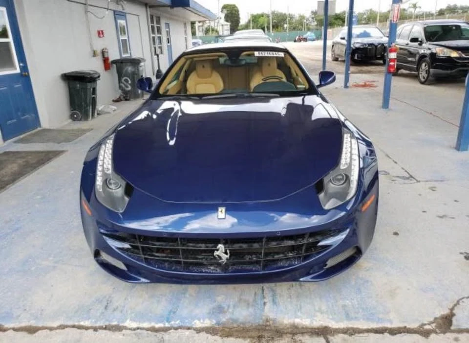 2015 Ferrari FF - Image 2 of 9