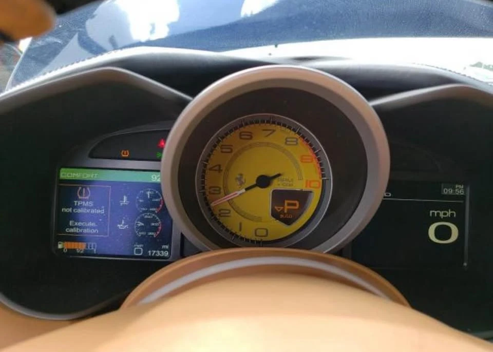 2015 Ferrari FF - Image 8 of 9