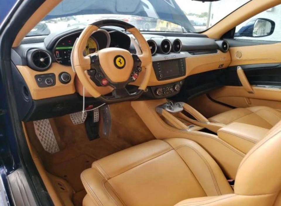2015 Ferrari FF - Image 6 of 9
