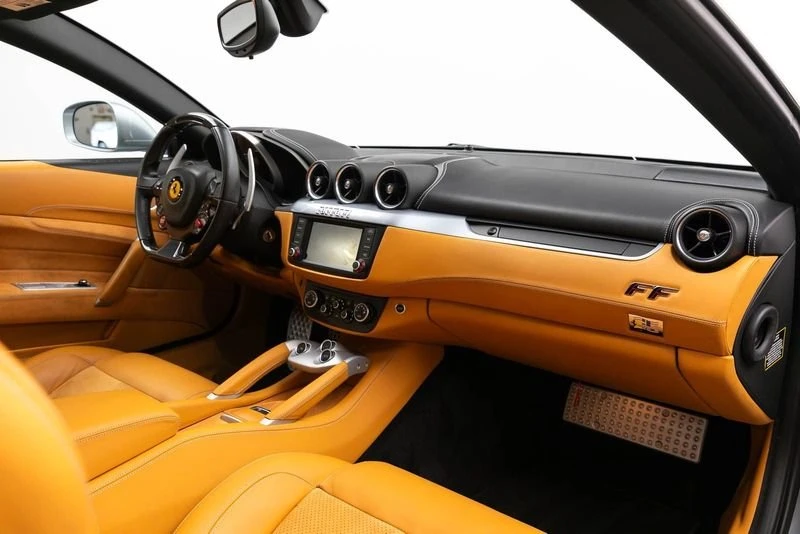 2015 Ferrari FF - Image 19 of 20
