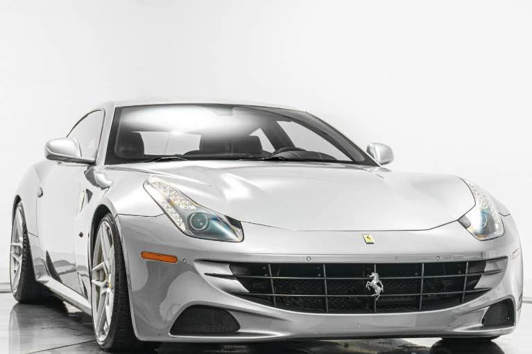 2015 Ferrari FF - Image 2 of 14