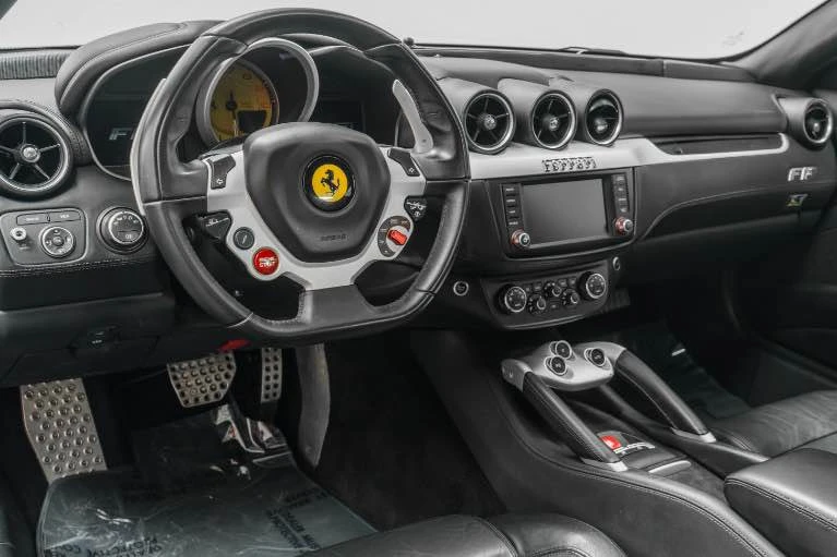 2015 Ferrari FF - Image 5 of 14