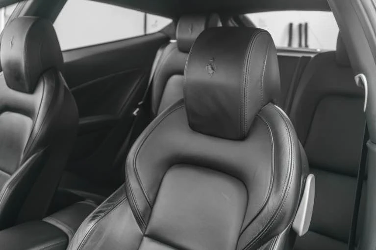 2015 Ferrari FF - Image 10 of 14