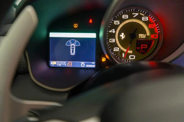 2015 Ferrari FF - Image 13 of 14