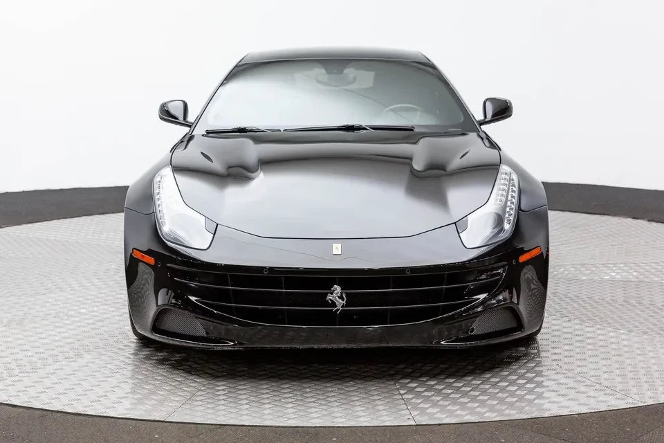 2015 Ferrari FF - Image 2 of 20