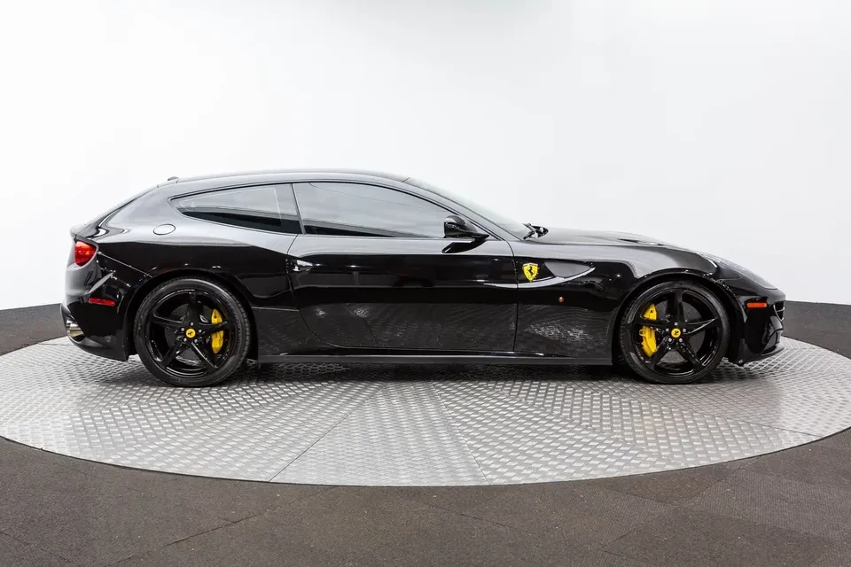 2015 Ferrari FF - Image 3 of 20