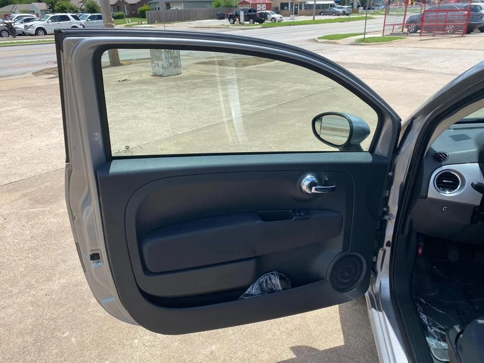 2015 Fiat 500 - Image 9 of 14