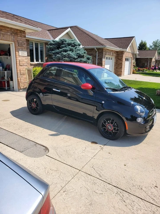 2015 Fiat 500 - Image 2 of 8