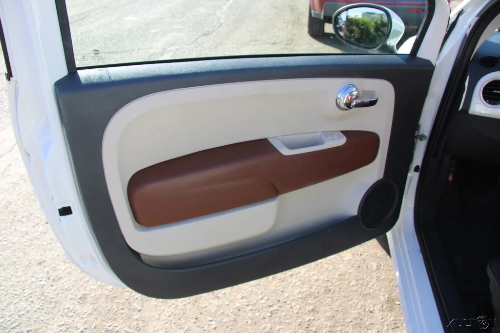 2015 Fiat 500 - Image 13 of 21