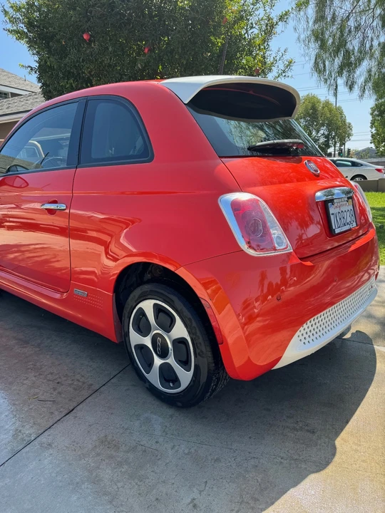 2015 Fiat 500 - Image 4 of 10