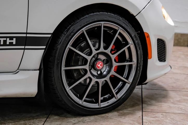 2015 Fiat Abarth 500 - Image 16 of 17