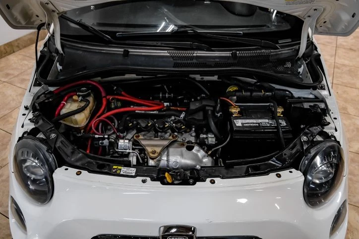 2015 Fiat Abarth 500 - Image 14 of 17