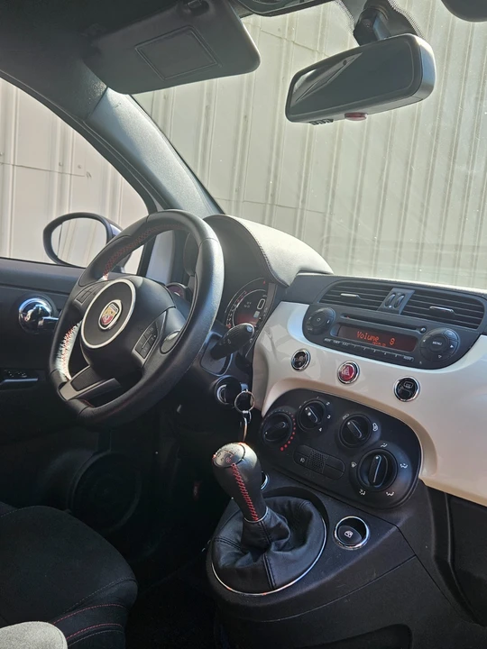 2015 Fiat Abarth 500 - Image 7 of 20