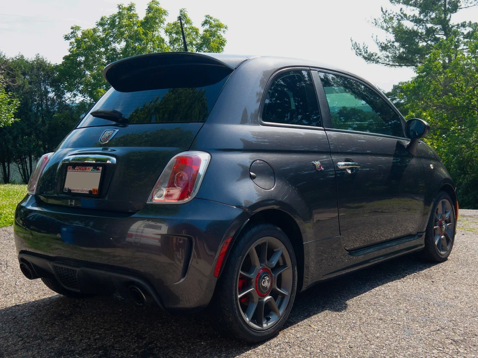 2015 Fiat Abarth 500 - Image 6 of 31