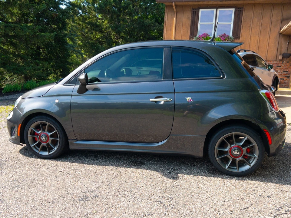 2015 Fiat Abarth 500 - Image 9 of 31
