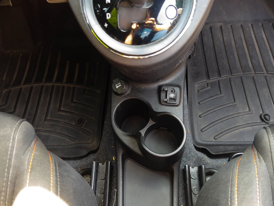 2015 Fiat Abarth 500 - Image 27 of 31