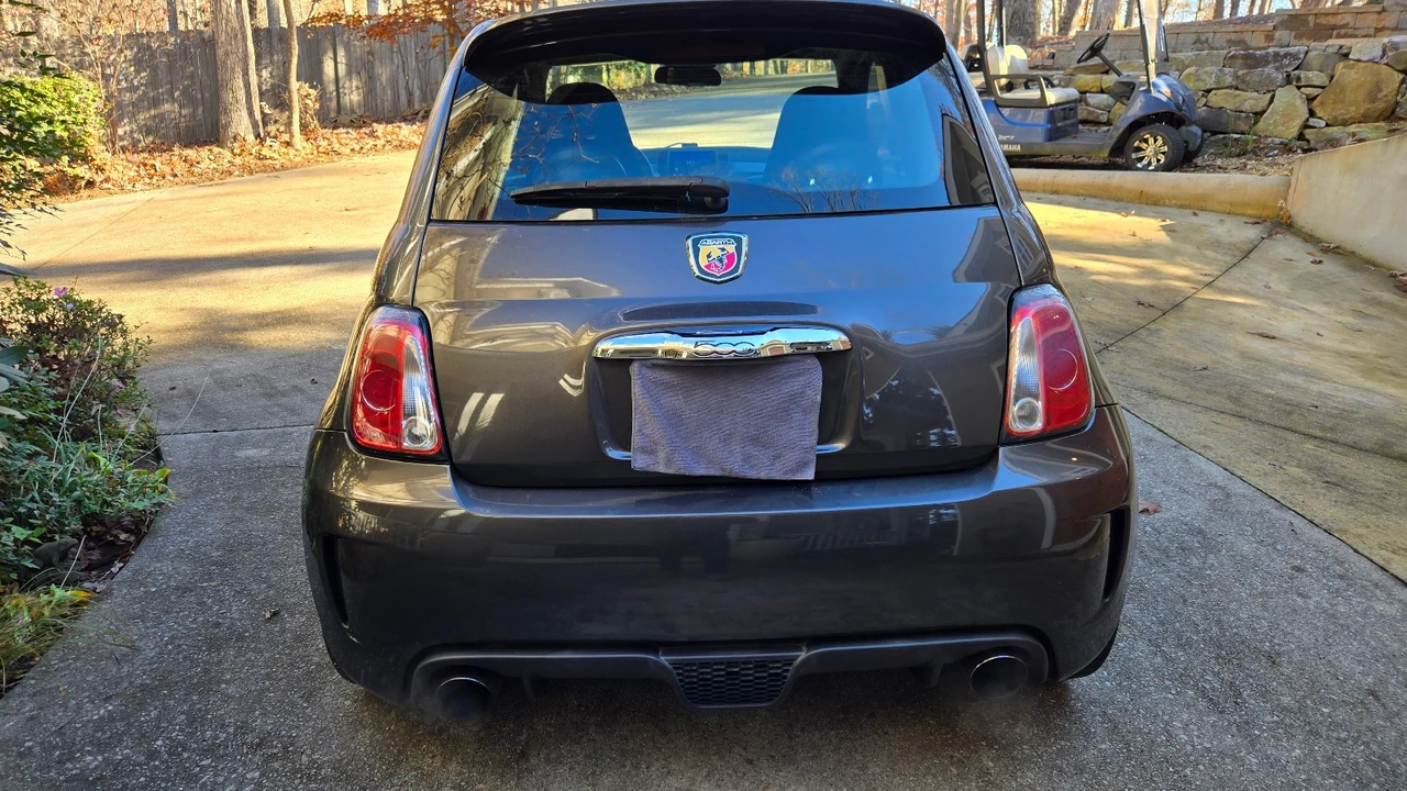 2015 Fiat Abarth 500 - Image 3 of 17